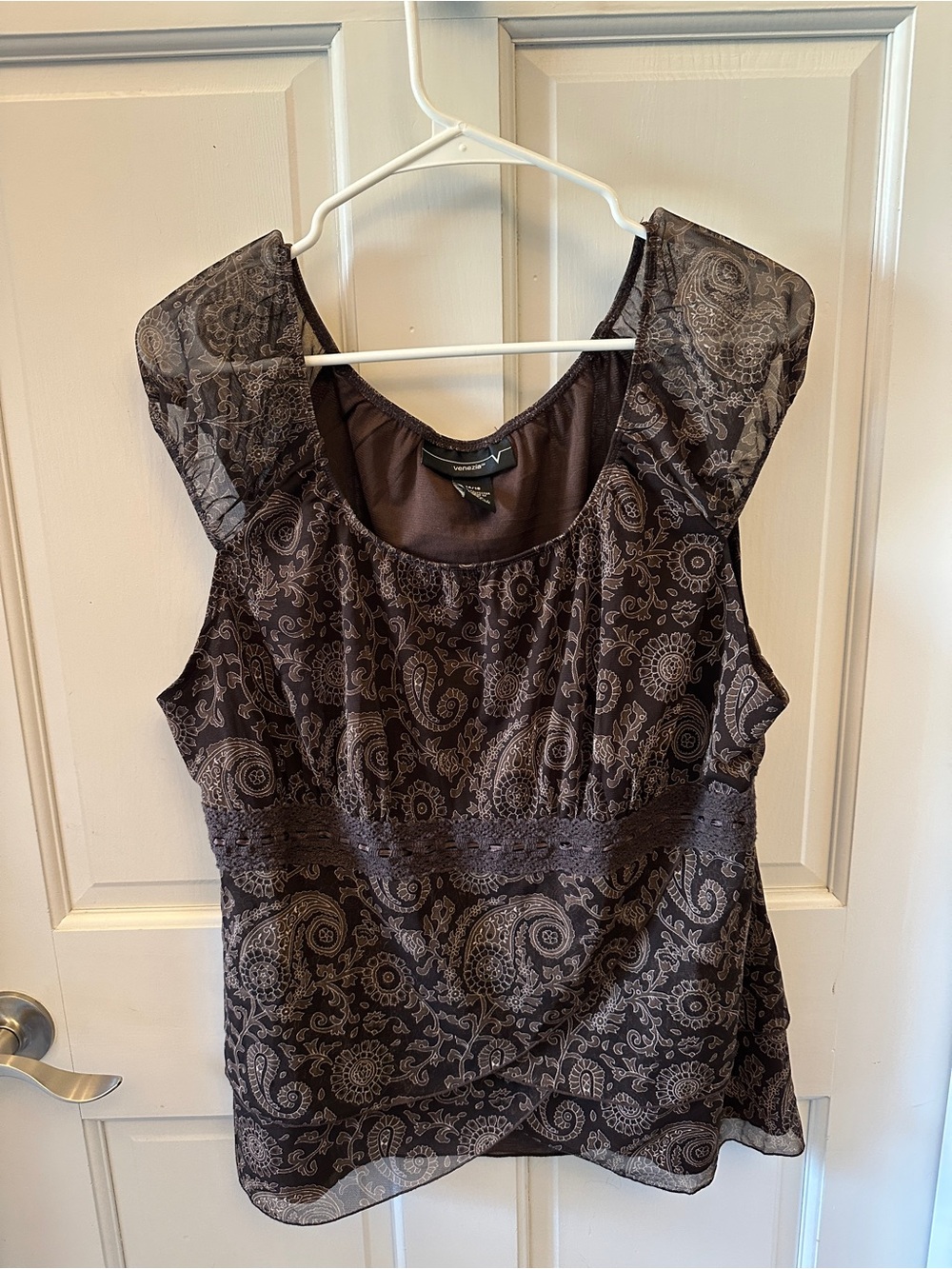 Venezia Brown Paisley Lace-Trim Sleeveless Blouse